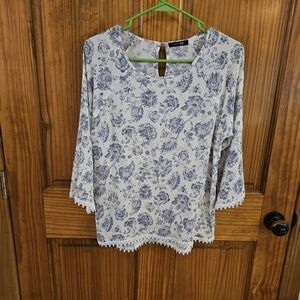 Floral Blue and White Women's Top